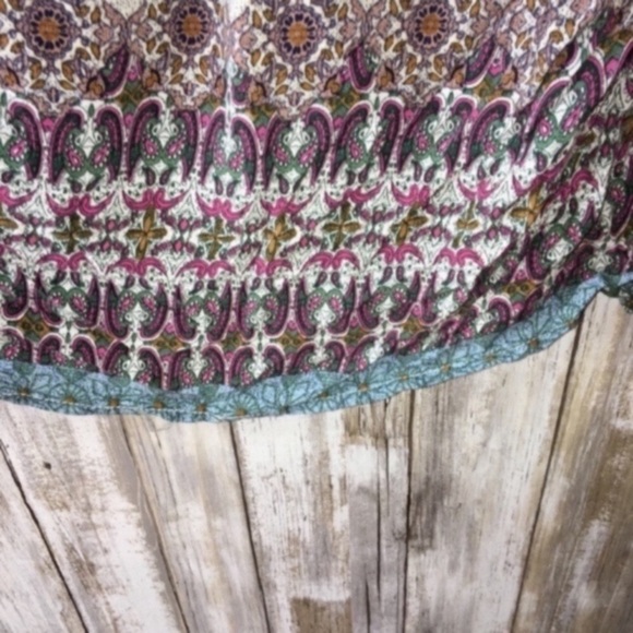 Flying Tomato Mixed Print Blouse - Picture 2 of 5